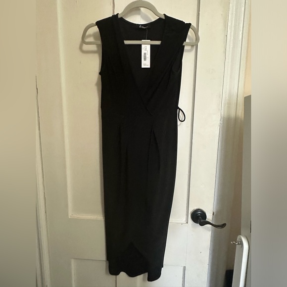 Sexy black dress with tags - Picture 1 of 2